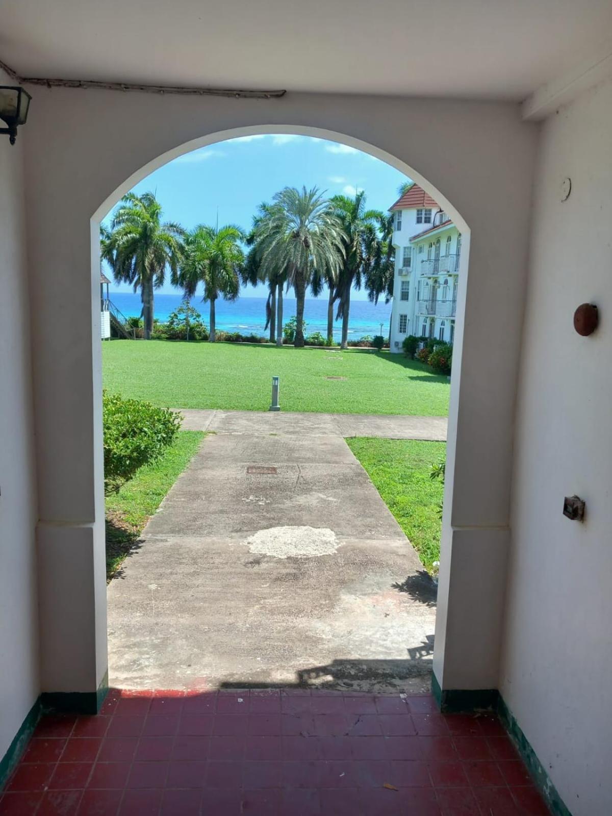 Seacastle deluxe studio Montego Bay Exterior foto